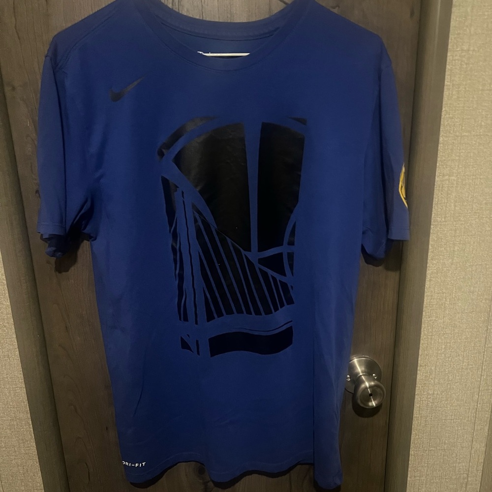 Nike Men's Golden State Warriors Dri-Fit Blue and Black Graphic Tee Size Medium